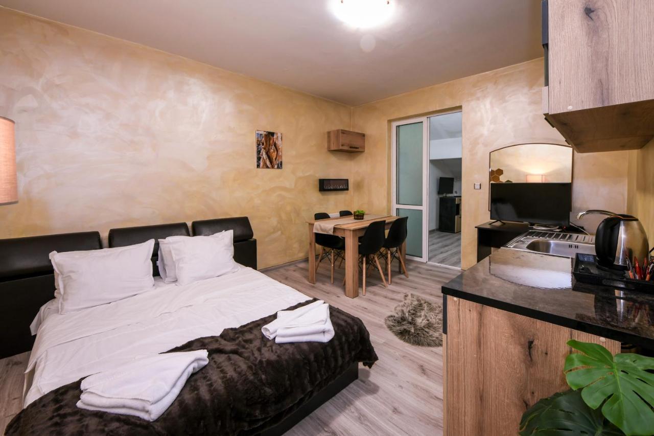 Family Hotel Ski Lift Hotel Bansko Eksteriør bilde