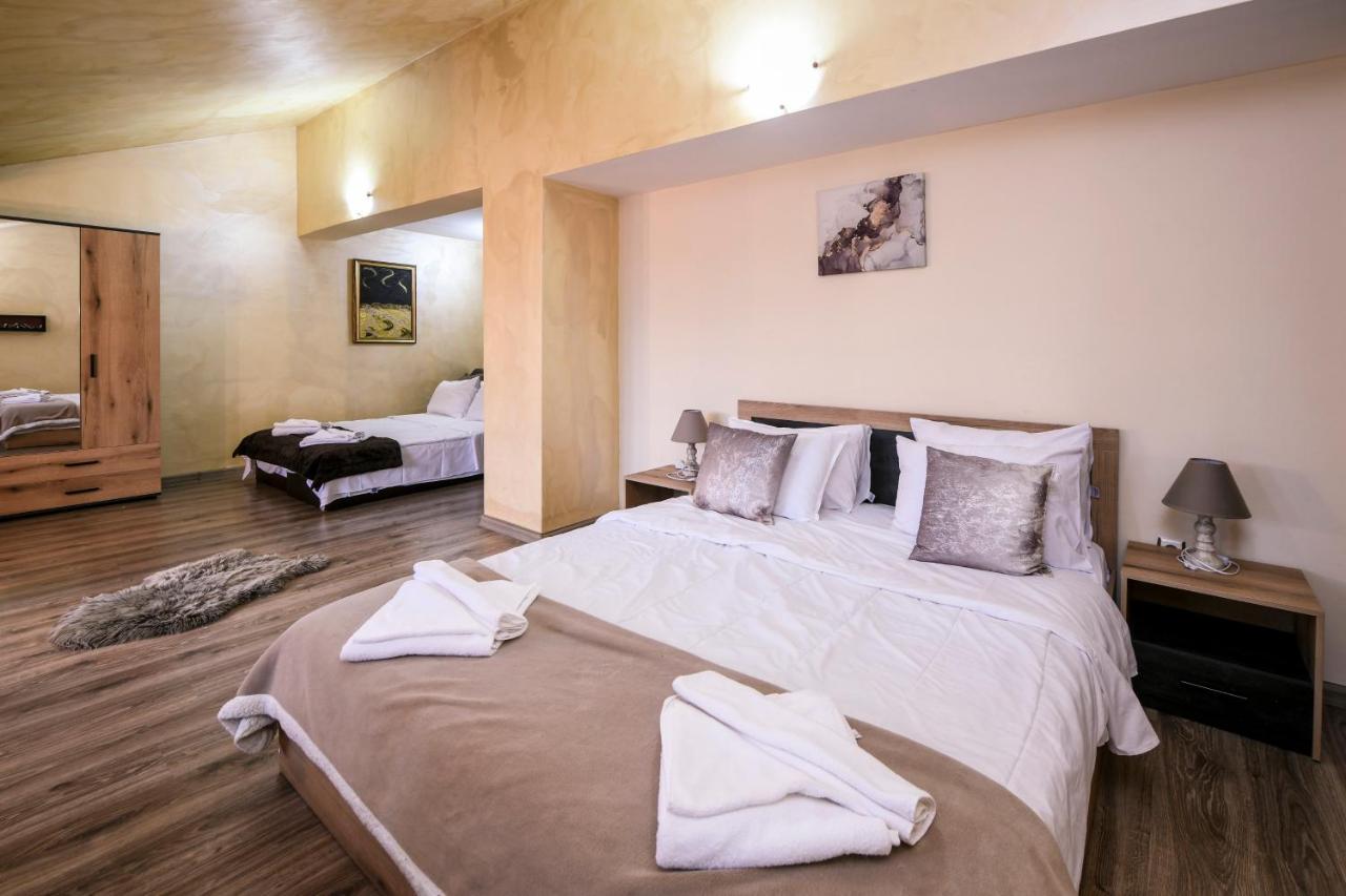 Family Hotel Ski Lift Hotel Bansko Eksteriør bilde